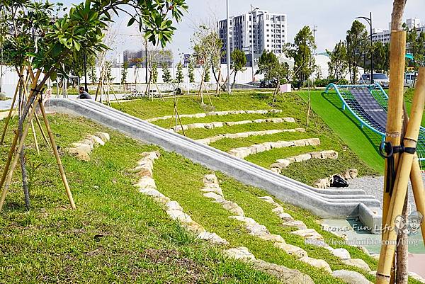 台中太平新親子景點-公5環保公園(馬卡龍公園)DSC05750.JPG