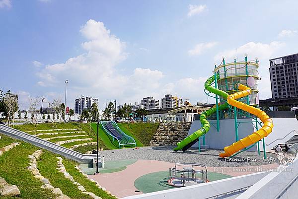 台中太平新親子景點-公5環保公園(馬卡龍公園)DSC05747.JPG