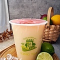 國王的茶西區金山店台中飲料推薦 銅板價人氣胖胖杯飲品DSC05488-2.jpg