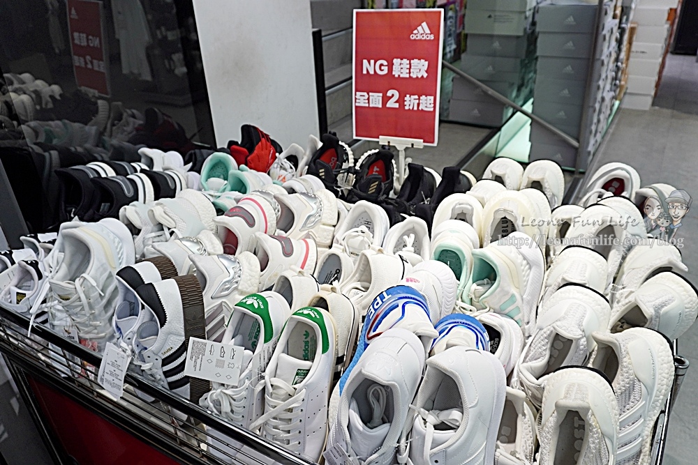 摩曼頓 adidas 台中太平三出清特賣DSC04736-2.jpg