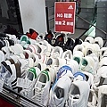 摩曼頓 adidas 台中太平三出清特賣DSC04736-2.jpg