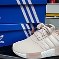 摩曼頓 adidas 台中太平三出清特賣DSC04838-2.jpg