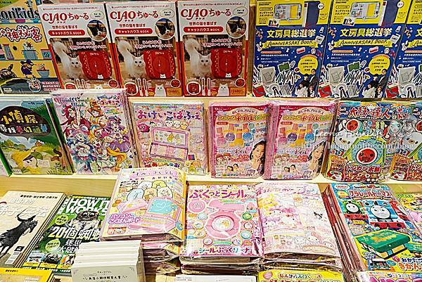 台中新景點 最美蔦屋書店進駐LaLaport Book&CafeDSC05414-2.jpg