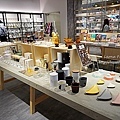 台中新景點 最美蔦屋書店進駐LaLaport DSC05207-2.jpg