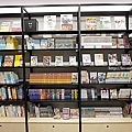 台中新景點 最美蔦屋書店進駐LaLaport DSC05198-2.jpg