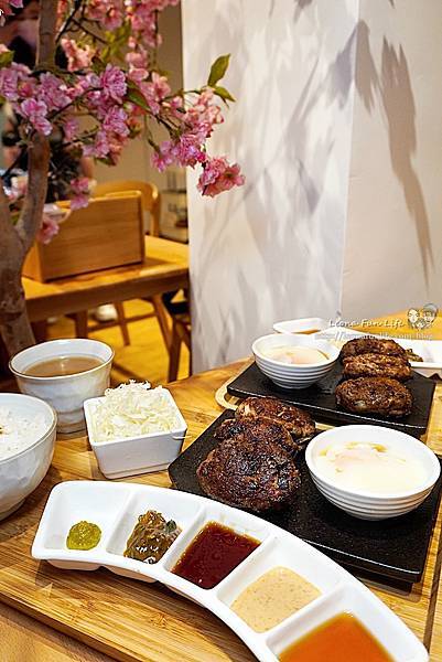 台中吃到飽推薦嵐山漢堡排吃到飽專賣店台中西區美食DSC05513-2.jpg
