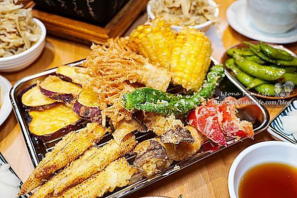 台中吃到飽推薦嵐山漢堡排吃到飽專賣店台中西區美食DSC05531-2.jpg