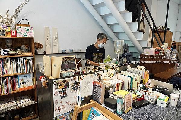 台中親子景點晨熹社ASAHIKARI科博館旁溫馨可愛繪本書店DSC07333-3.jpg