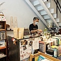 台中親子景點晨熹社ASAHIKARI科博館旁溫馨可愛繪本書店DSC07335-3.jpg
