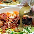 台中涼麵 十甲路美食饑廠涼麵-十甲店 泡菜燒肉DSC00228.JPG