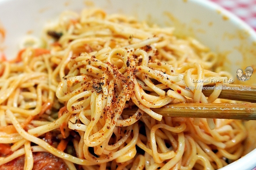 台中涼麵 十甲路美食饑廠涼麵-十甲店 泡菜燒肉DSC00245.JPG