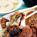 台中美食豬頭三排隊美食炸粿蚵嗲竹筍大骨湯DSC00438.JPG