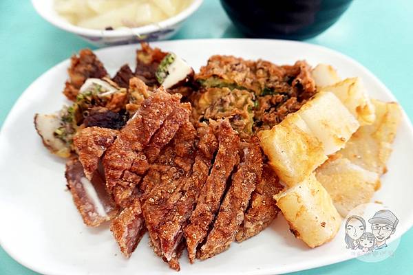 台中美食豬頭三排隊美食炸粿蚵嗲竹筍大骨湯DSC00427.JPG