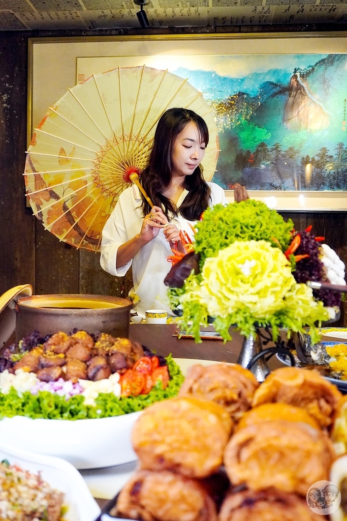 台中私廚臺菜推薦|春韭精誠店-復古博館風,招牌黃金雞湯、和牛 台中私廚臺菜推薦|春韭精誠店-復古博館風,招牌黃金雞湯、和牛