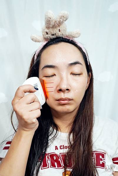 生活好物THOMSON 溫感臉部按摩器 DSC07265-2_副本.jpg
