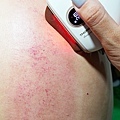 生活好物THOMSON 溫感臉部按摩器 DSC07274-2.jpg
