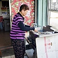 新社美食協中街阿婆炸香菇新社花海DSC08396-2.jpg