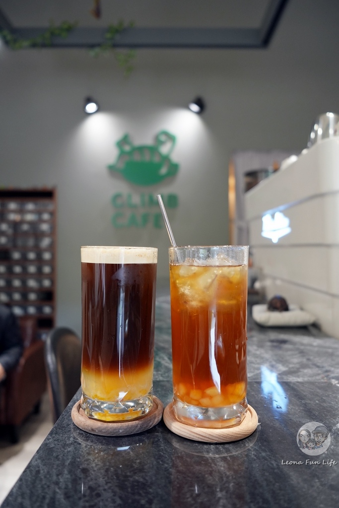 台中特寵餐廳|爬咖啡CLIMB CAFE-喝咖啡放空，近距離