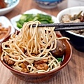 台中新太平美食王爺王肉羹肉羹界的LVDSC03294-2.jpg