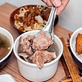 台中新太平美食王爺王肉羹肉羹界的LVDSC03257-2.jpg