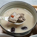 團購宅配美食森御鮮黑蒜頭雞湯胡椒豬肚雞湯DSC03038.JPG