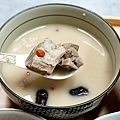 團購宅配美食森御鮮黑蒜頭雞湯胡椒豬肚雞湯DSC03038.JPG