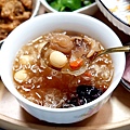 團購宅配美食森御鮮黑蒜頭雞湯胡椒豬肚雞湯DSC03021.JPG