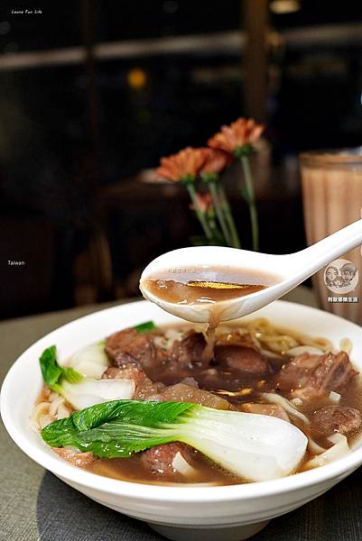 新北美食 大板根溫泉度假酒店板根咖啡牛肉麵調酒DSC07863.JPG