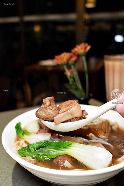 新北美食 大板根溫泉度假酒店板根咖啡牛肉麵調酒DSC07859.JPG