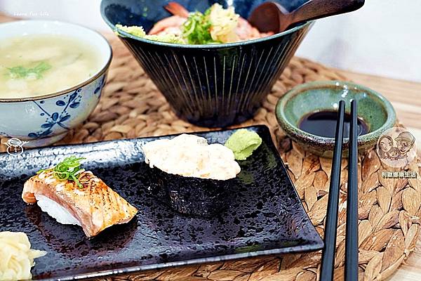 台中北區美食炙鮭丼飯炙燒壽司鮭魚DSC08517.JPG