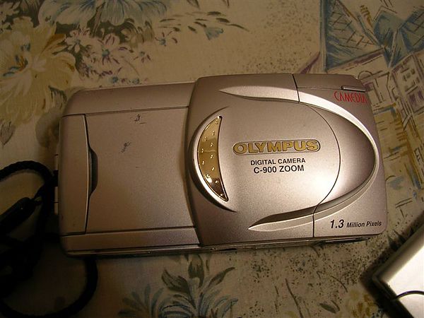 Olympus c900.JPG Olympus c900.JPG