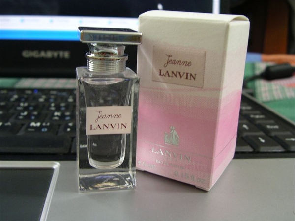 lanvin jeanne