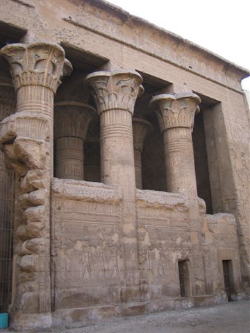 Esana Temple2.JPG