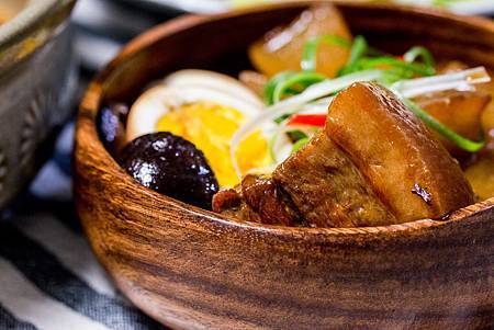 201804-46.jpg 201804-46.jpg