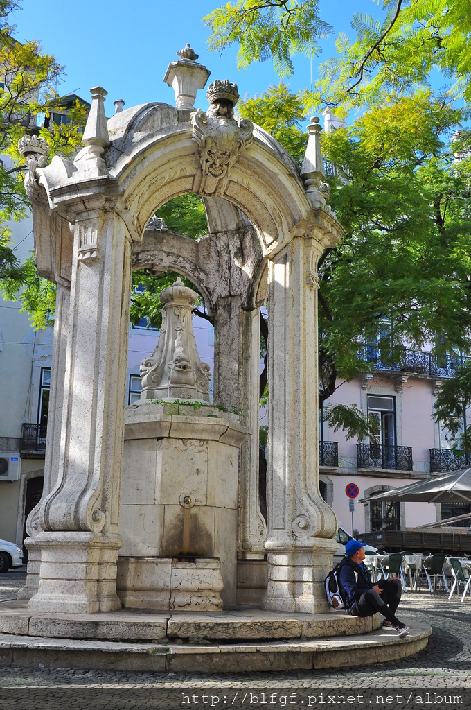 DSC_0449.JPG DSC_0449.JPG