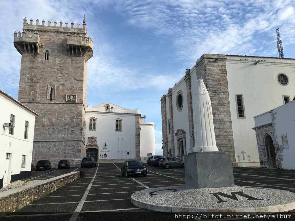 IMG_1142.JPG IMG_1142.JPG