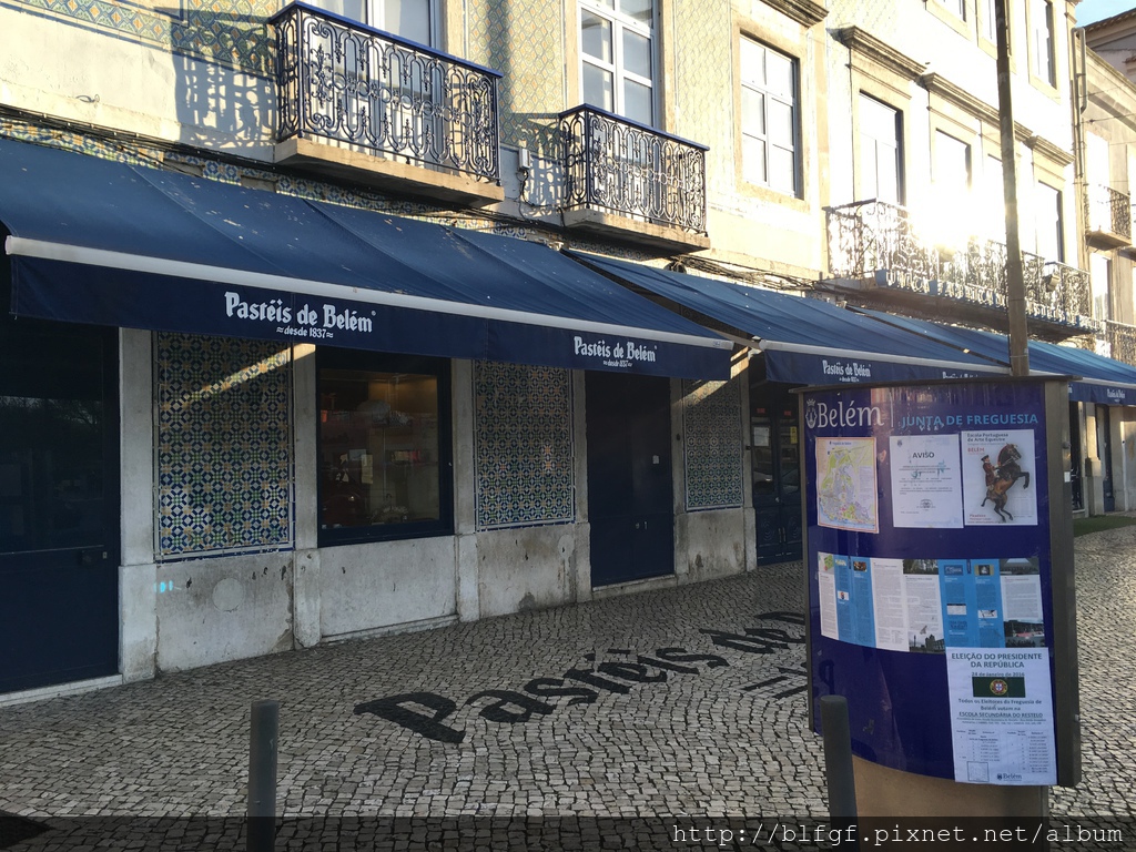 IMG_2205.JPG IMG_2205.JPG