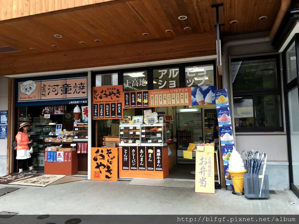 IMG_4976.JPG IMG_4976.JPG