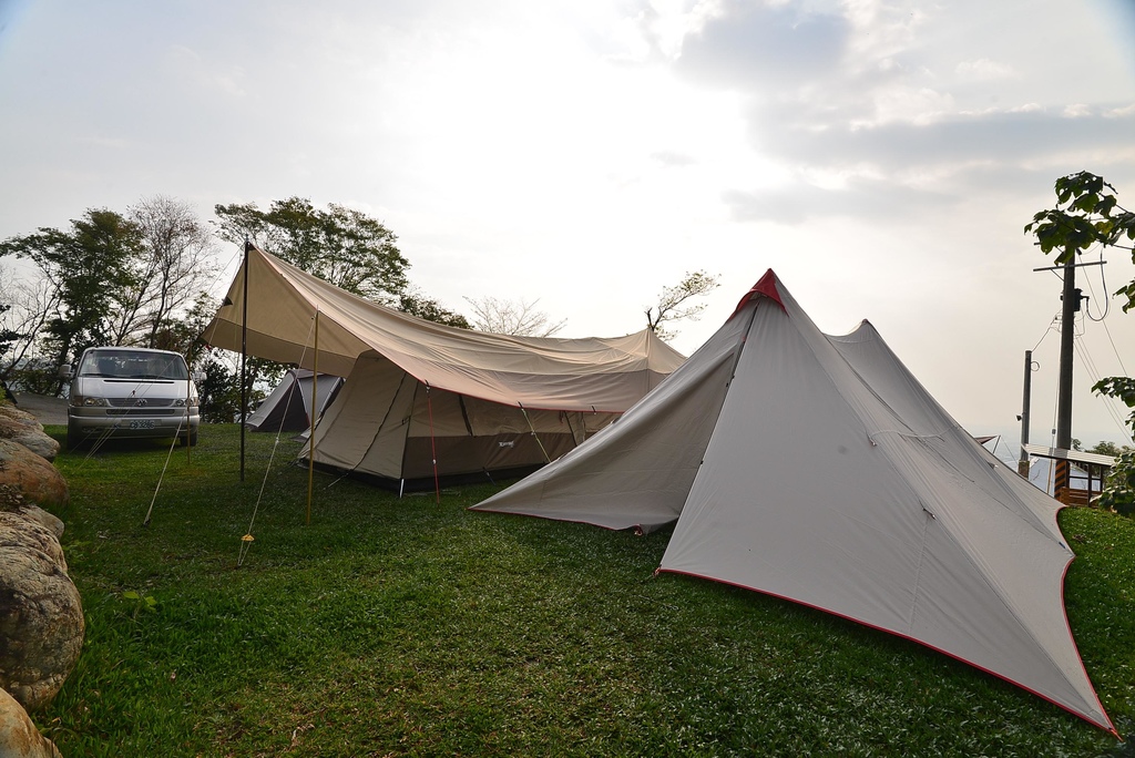 DSC_0748.JPG DSC_0748.JPG