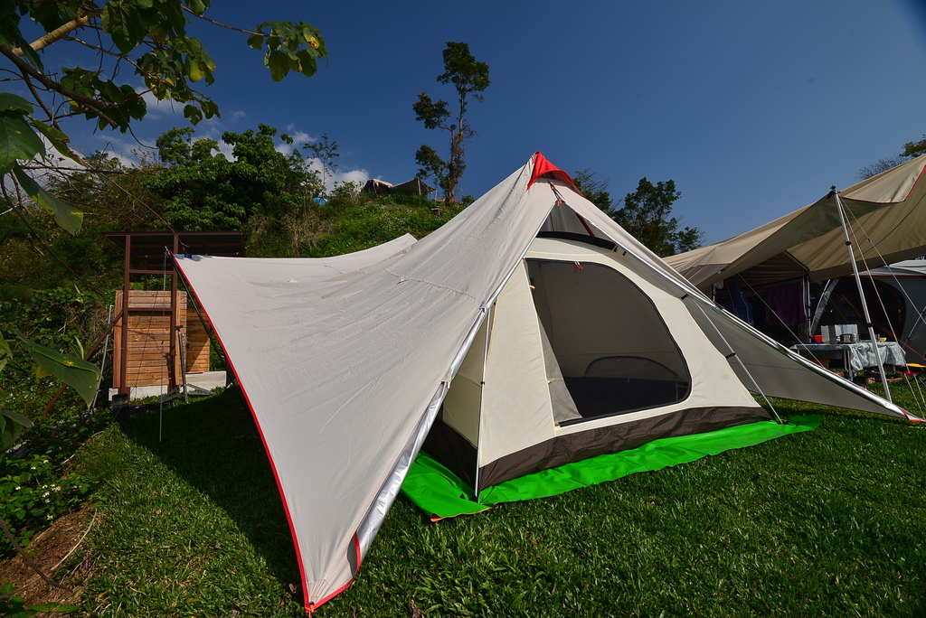 DSC_0995.JPG DSC_0995.JPG