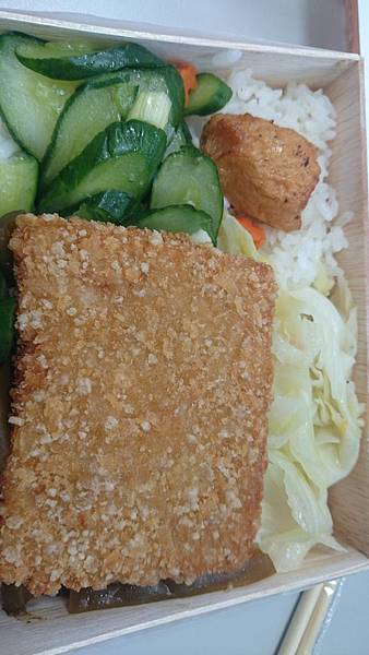 DSC_5648.JPG DSC_5648.JPG