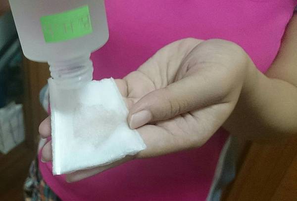 化妝水_4092.jpg 試用