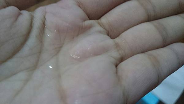 化妝水_2124.jpg 試用