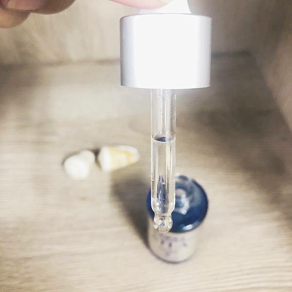 除痘疤、粉刺、毛孔粗大改善最有感精華液