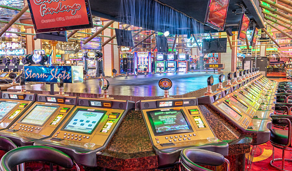 線上娛樂城優點大於電子遊藝場,這三個優點肯定讓你放棄遊藝場! 線上娛樂城優點大於電子遊藝場,這三個優點肯定讓你放棄遊藝場!