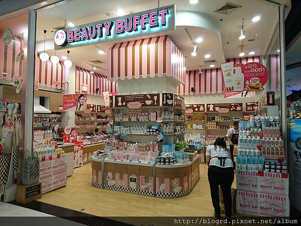 泰國本土平價美妝品牌BEAUTY BUFFET於Big C超市中的專賣店