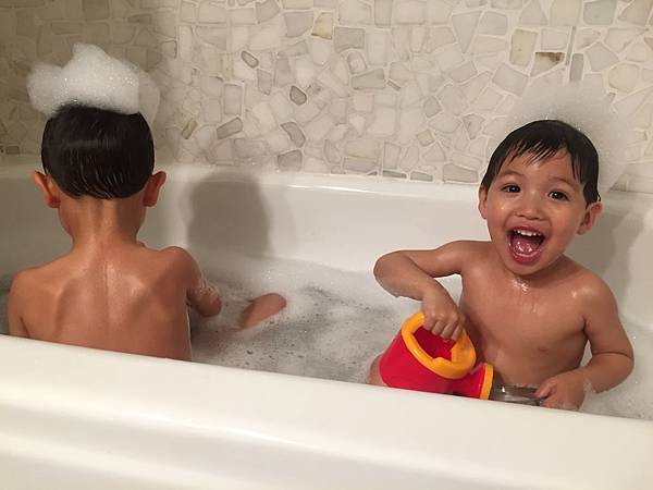 2016-02-07_034826982_4FD42_iOS.jpg 2016-02-07_034826982_4FD42_iOS.jpg