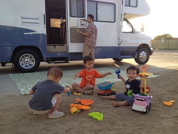 10574246_10152337288250642_4517950996553316574_n.jpg 10574246_10152337288250642_4517950996553316574_n.jpg