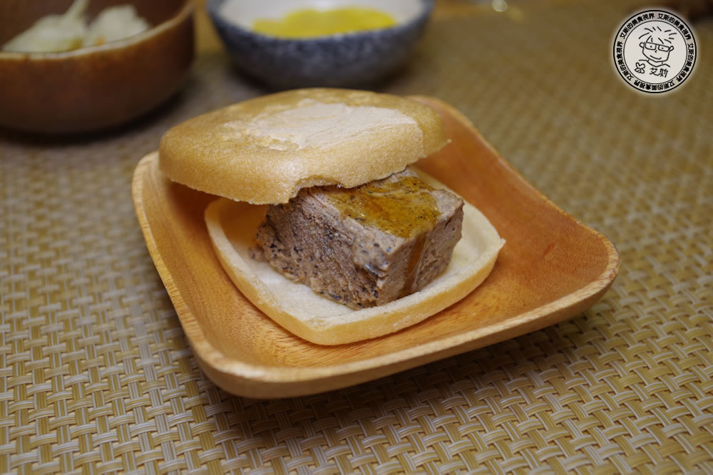 1200-8.jpg 1200-8.jpg