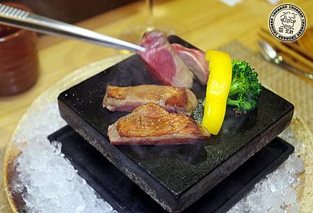 1600-52.jpg 1600-52.jpg